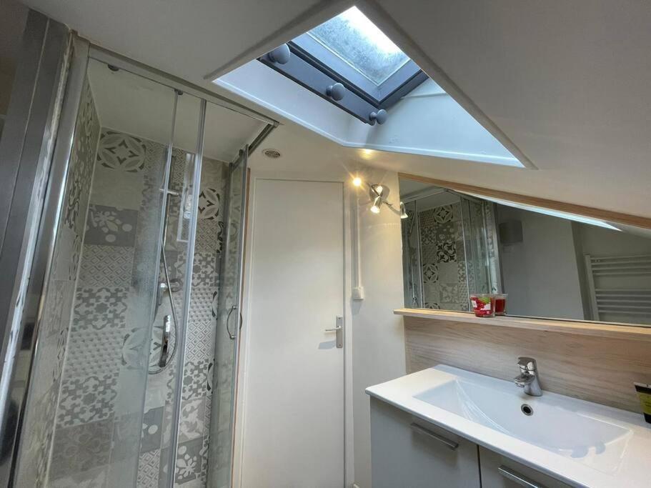 Ferienwohnung Le Cinq Sens, Studio Proche De La Gare Pontoise Exterior foto